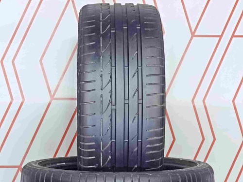 Шины Bridgestone Potenza S001 245/35 R18 -- б/у 3.5