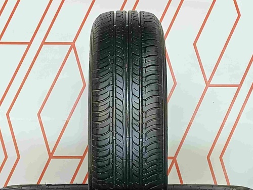 Шины Tracmax Radial 102 195/70 R14 -- б/у 3.5