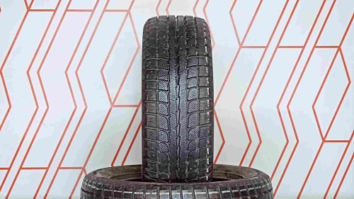 Шины Maxtrek Trek M7 225/55 R17 -- б/у 3