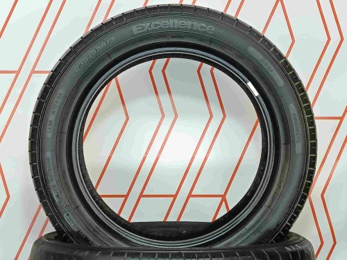 Шины Goodyear Excellence 235/55 R19 -- б/у 3.5