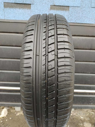 Шины Cooper Discoverer All Season 205/60 R16 -- б/у 5.5