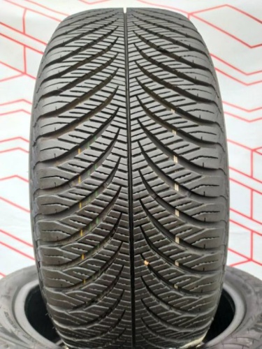 Шины Goodyear Vector 4Seasons GEN-2 215/55 R17 -- б/у 5