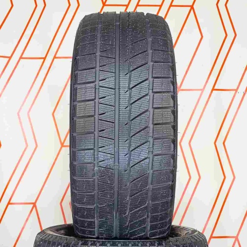 Шины Sailun Ice Blazer Arctic EVO 265/40 R22 106T